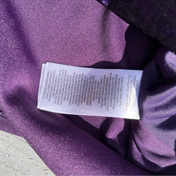 Lauren Ralph Lauren Flocked Velvet Wrap Dress - Picture 5 of 7